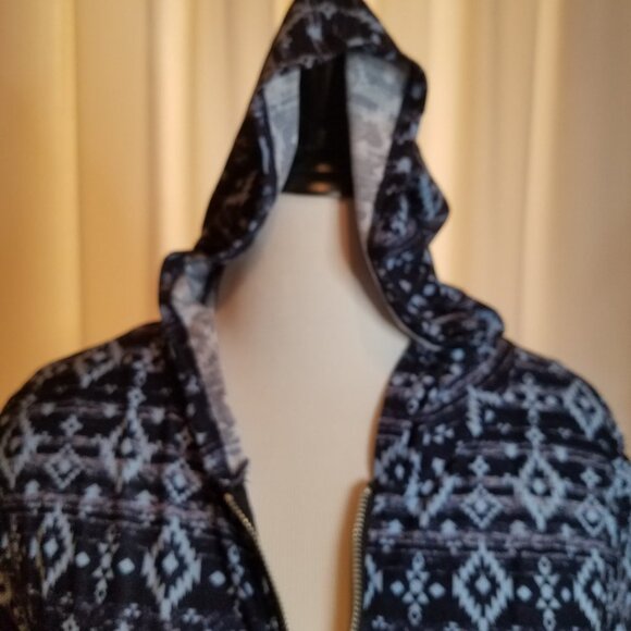 No Bounderies Black and Blue dress zip top with hoodie sz XXL - Picture 3 of 5